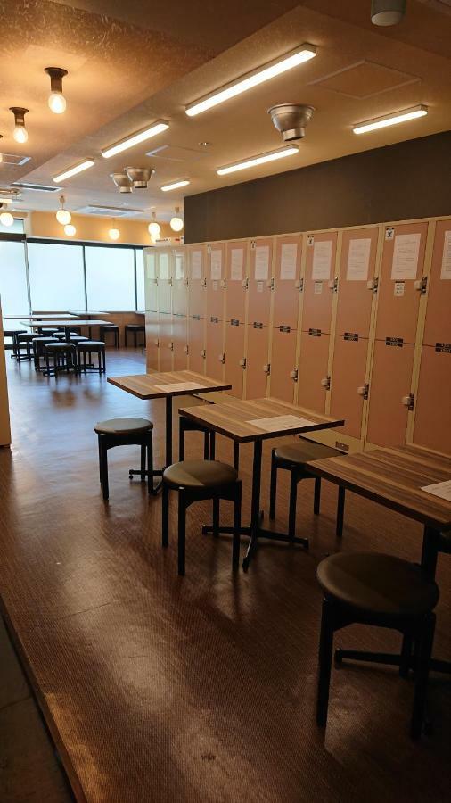 Hotel kapsul Ginza Bay 2*